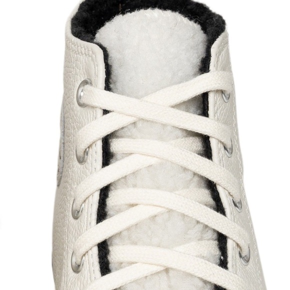 NWT CONVERSE Chuck 70 Hi Tops - Picture 4 of 14